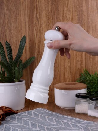 Механическая мельница для специй Gambit, белая Механическая мельница для специй Gambit, белая