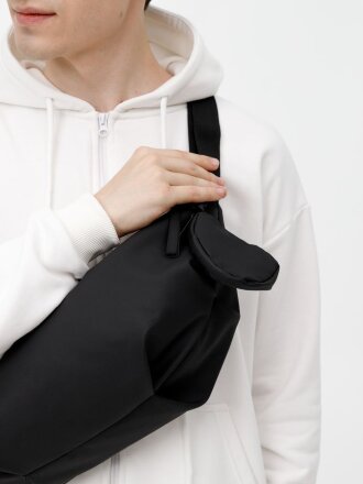 Сумка через плечо Altro, черная Сумка через плечо Altro, черная