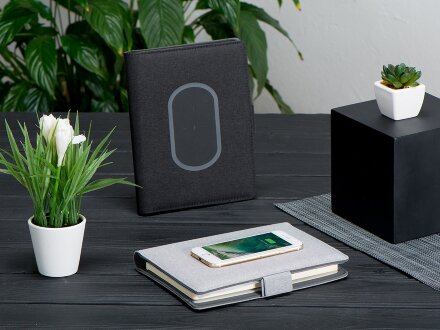 Органайзер с беспроводной зарядкой 5000 mAh Powernote, светло-серый Органайзер с беспроводной зарядкой 5000 mAh Powernote, светло-серый