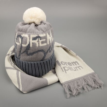 Шапка Joyful на заказ, полушерсть Шапка Joyful на заказ, полушерсть