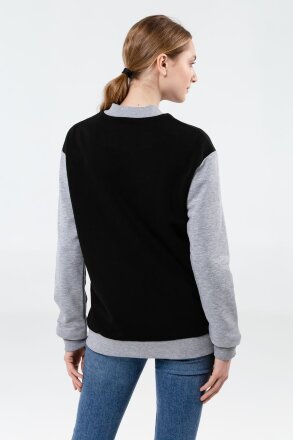 Бомбер College, молочно-белый Бомбер College, молочно-белый