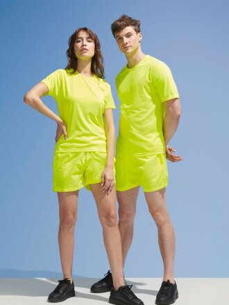 Футболка унисекс Sporty 140, черная Футболка унисекс Sporty 140, черная