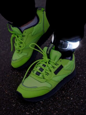 Фонарик — маячок безопасности Forrest Run, черный Фонарик — маячок безопасности Forrest Run, черный