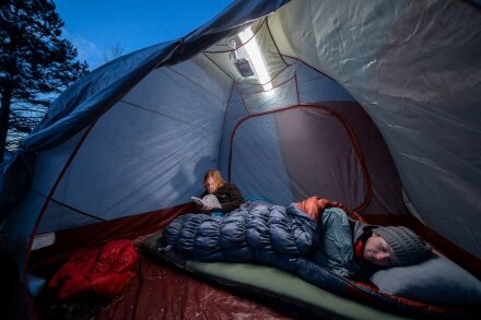 Мягкий кемпинговый фонарь Everglow Light Tube, средний Мягкий кемпинговый фонарь Everglow Light Tube, средний