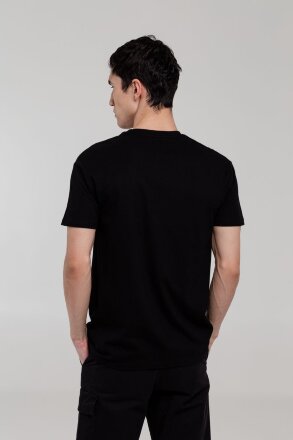 Футболка «Меламед. Massive Attack», черная Футболка «Меламед. Massive Attack», черная