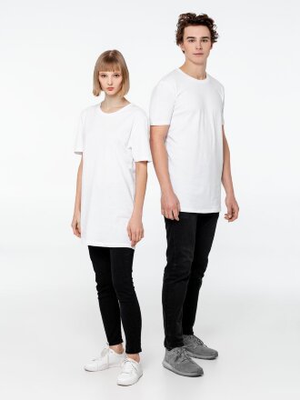 Футболка удлиненная Magnum, белая Футболка удлиненная Magnum, белая