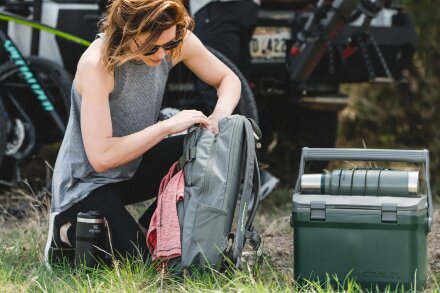 Термос Stanley Classic 1400, темно-зеленый Термос Stanley Classic 1400, темно-зеленый