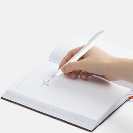 Ручка шариковая Swiper SQ Soft Touch, белая Ручка шариковая Swiper SQ Soft Touch, белая