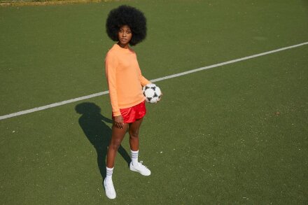 Свитшот женский Set In, бежевый Свитшот женский Set In, бежевый