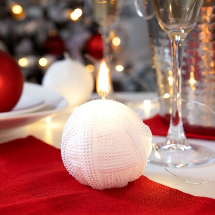 Свеча Kniteam, клубок, белый Свеча Kniteam, клубок, белый