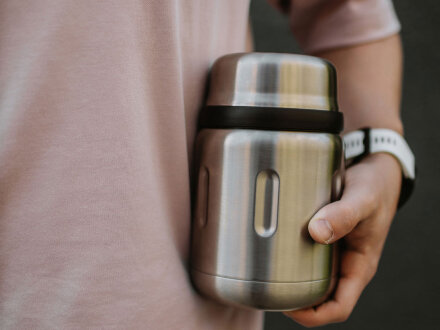 Термос для еды, вакуумный, бытовой, тм bobber. Объем 0.7 литра. Артикул Jerrycan-700 Glossy Термос для еды, вакуумный, бытовой, тм bobber. Объем 0.7 литра. Артикул Jerrycan-700 Glossy