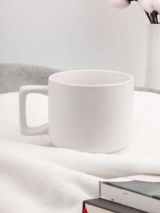 Чашка Jumbo в коробке матовая, белая