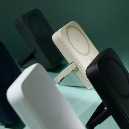 Внешний аккумулятор Union PD 10000mAh с функцией беспроводной зарядки 15W, черный