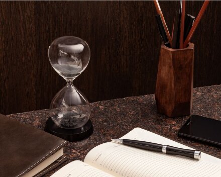 Магнитный антистресс Elusive Time, черный Магнитный антистресс Elusive Time, черный