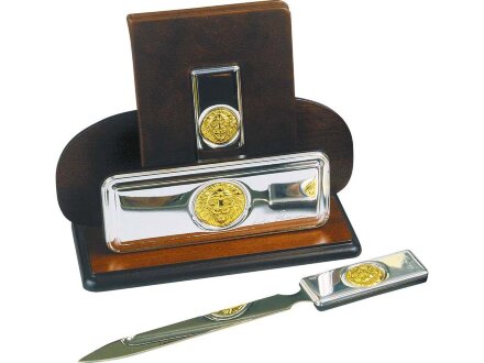 Настольный набор Голова льва Luigi Pesaresi (Ou) Настольный набор Голова льва Luigi Pesaresi (Ou)