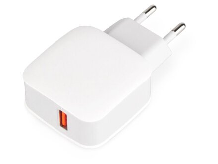 Сетевое зарядное устройство Rombica NEO ZQ1 Quick, белый Сетевое зарядное устройство Rombica NEO ZQ1 Quick, белый