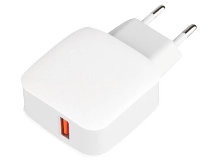 Сетевое зарядное устройство Rombica NEO ZQ1 Quick, белый Сетевое зарядное устройство Rombica NEO ZQ1 Quick, белый