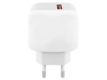 Сетевое зарядное устройство Rombica NEO ZQ1 Quick, белый Сетевое зарядное устройство Rombica NEO ZQ1 Quick, белый