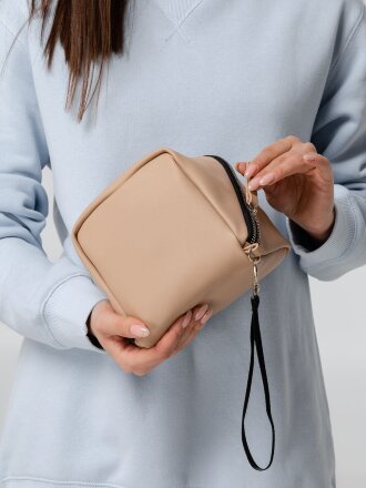 Дорожная косметичка Cubo, бежевая Дорожная косметичка Cubo, бежевая