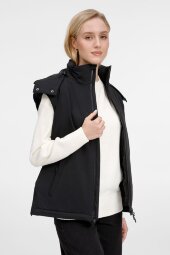 Жилет унисекс Sfera, черный Жилет унисекс Sfera, черный