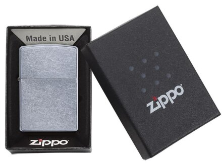 Зажигалка ZIPPO Classic с покрытием Street Chrome™, латунь/сталь, серебристая, матовая, 38x13x57 мм Зажигалка ZIPPO Classic с покрытием Street Chrome™, латунь/сталь, серебристая, матовая, 38x13x57 мм