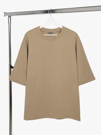 Футболка оверсайз унисекс Kosmos 2.0, бежевая Футболка оверсайз унисекс Kosmos 2.0, бежевая