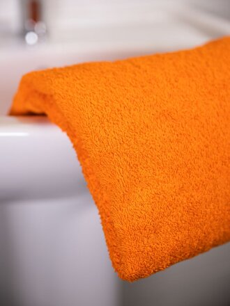 Полотенце Odelle, большое, оранжевое Полотенце Odelle, большое, оранжевое