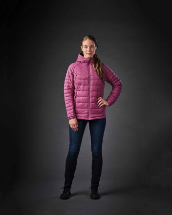 Куртка компактная женская Stavanger, черная Куртка компактная женская Stavanger, черная