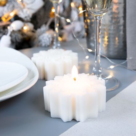 Свеча Snowflame 2, белая, 8 см Свеча Snowflame 2, белая, 8 см