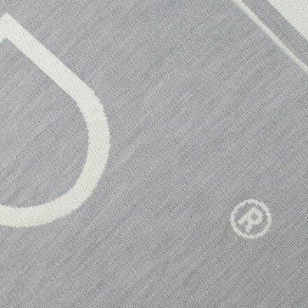 Шарф Bereg, молочный с серым Шарф Bereg, молочный с серым