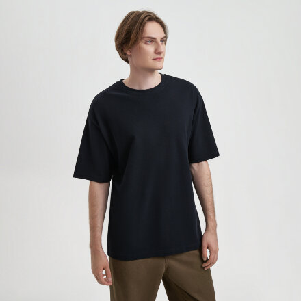 Футболка унисекс премиум AURA, 100% хлопок 200гр. черный, размер XL/2XL