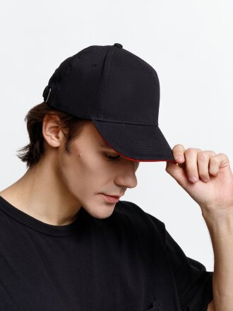 Бейсболка Long Beach, черная с красным Бейсболка Long Beach, черная с красным