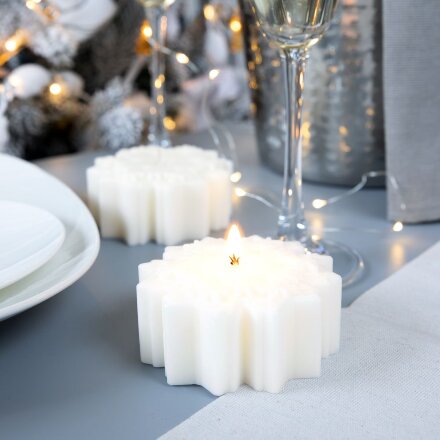Свеча Snowflame 3, белая, 8 см Свеча Snowflame 3, белая, 8 см