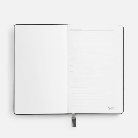 Ежедневник Petrus, недатированный, черный с серебром Ежедневник Petrus, недатированный, черный с серебром