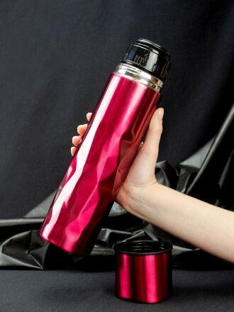 Термос Gems Red Rubine, красный рубин Термос Gems Red Rubine, красный рубин