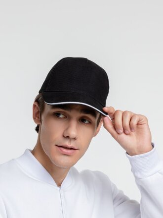 Бейсболка Classic, черная с белым кантом Бейсболка Classic, черная с белым кантом