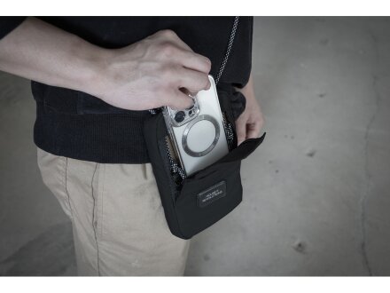 Удобная повседневная сумка Solo Eco, черный