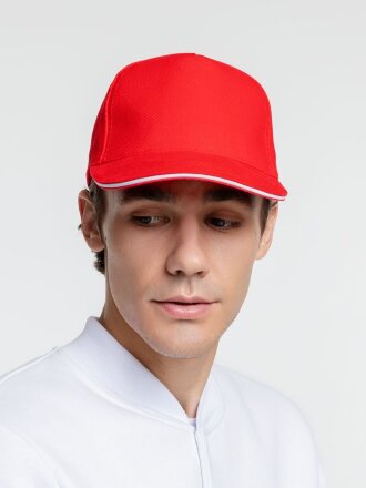 Бейсболка Classic, красная с белым кантом Бейсболка Classic, красная с белым кантом