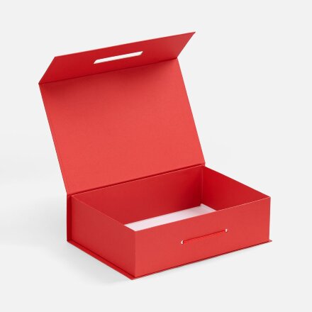Коробка Case, красная Коробка Case, красная