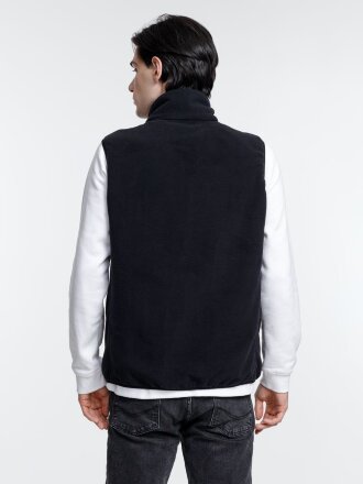 Жилет флисовый унисекс Nesse, черный Жилет флисовый унисекс Nesse, черный