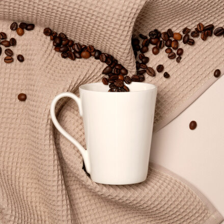 Кружка фарфоровая Vesta Кружка фарфоровая Vesta