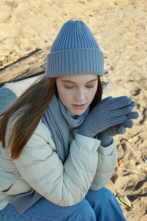 Шапка Capris, серая Шапка Capris, серая