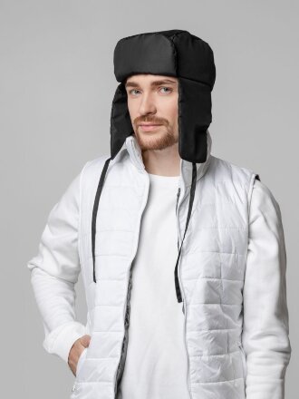 Шапка-ушанка Shelter, черная Шапка-ушанка Shelter, черная