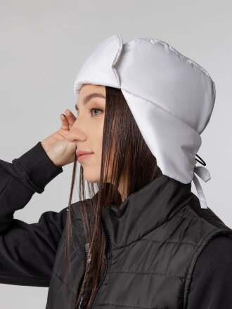 Шапка-ушанка Shelter, белая Шапка-ушанка Shelter, белая