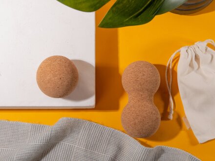 Массажный мяч двойной для МФР Corbell, 8х16 см Массажный мяч двойной для МФР Corbell, 8х16 см