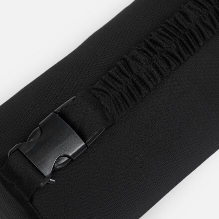 Подушка автомобильная на подголовник Roadie, черная Подушка автомобильная на подголовник Roadie, черная