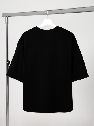 Футболка оверсайз унисекс Kosmos 2.0, черная Футболка оверсайз унисекс Kosmos 2.0, черная