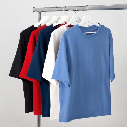 Футболка оверсайз Vozduh 2.0, черная Футболка оверсайз Vozduh 2.0, черная