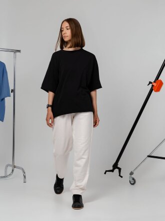 Футболка оверсайз Vozduh 2.0, черная Футболка оверсайз Vozduh 2.0, черная