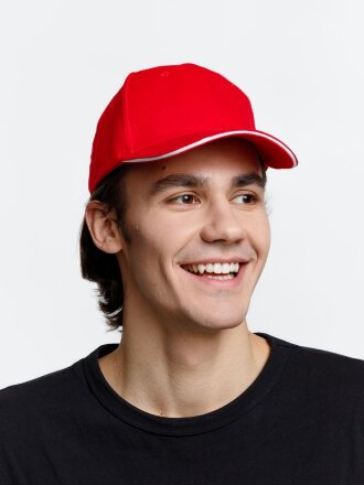 Бейсболка Buffalo, красная с белым Бейсболка Buffalo, красная с белым